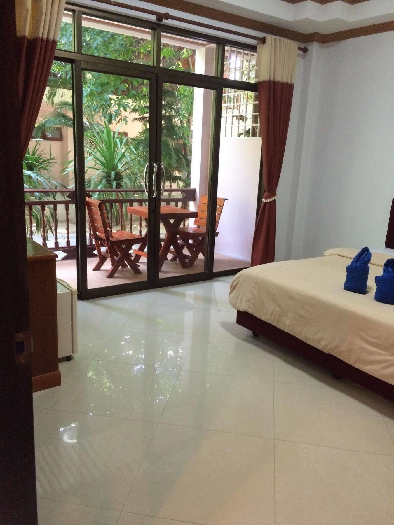 Hotel Tropicoco Beach Koh Phangan